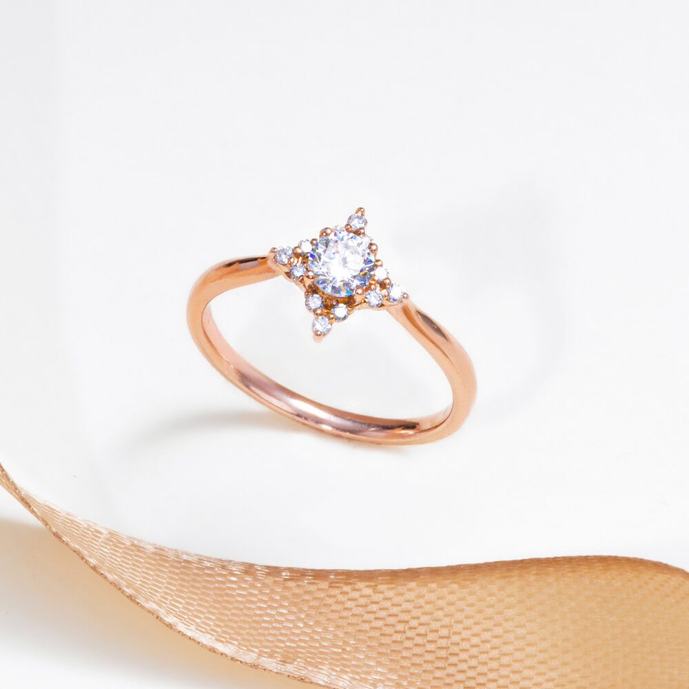 Nhẫn cầu hôn đai trơn