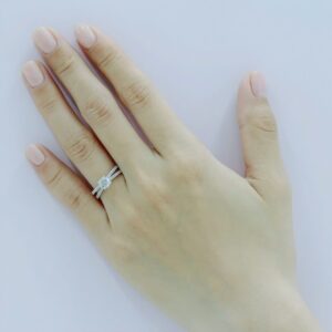Nhẫn Cầu Hôn Bạch Kim Kim Cương Brielle