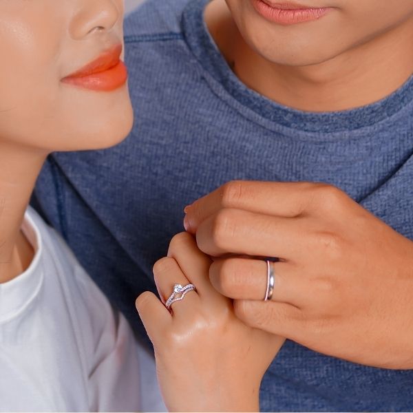 Chất liệu & thiết kế phổ biến cho nhẫn cầu hôn nam
