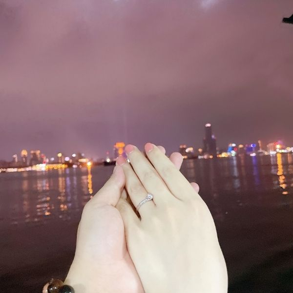 Những sai lầm thường gặp khi chọn mua nhẫn cầu hôn