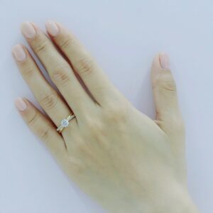 Nhẫn Cầu Hôn 18K Kim Cương Lucasta