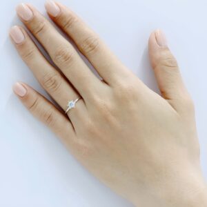 Nhẫn Cầu Hôn 10K CZ Anastacia