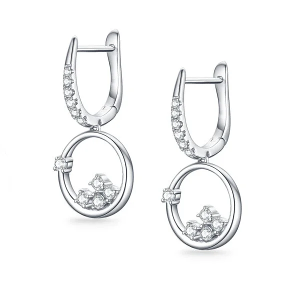 Bông tai cho bé gái 12 tuổi mang lại sự tự tin cho các bé gái 2