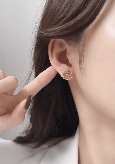 Bông tai hoa tuyết món trang sức độc đáo tinh tế lãng mạn và quyến rũ 4