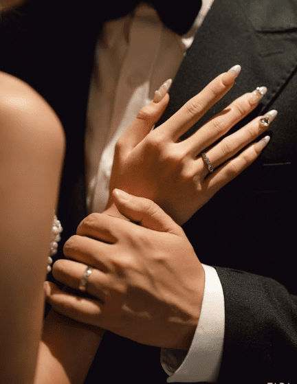Trang sức Meez đề cao sự thanh lịch và sang trọng