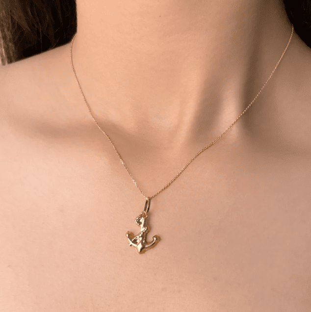 Mặt dây chuyền mỏ neo vàng 18k biểu tượng của sự tồn tại khát vọng tự do