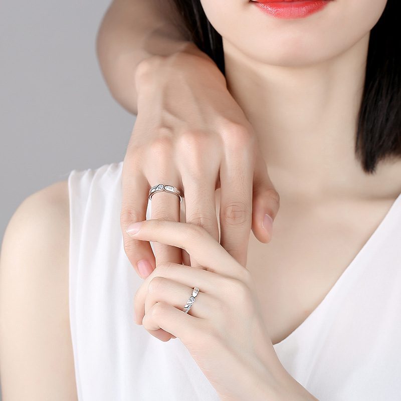 Nhẫn cưới nửa trái tim đưa ngày cưới của bạn lên một tầm cao mới 2