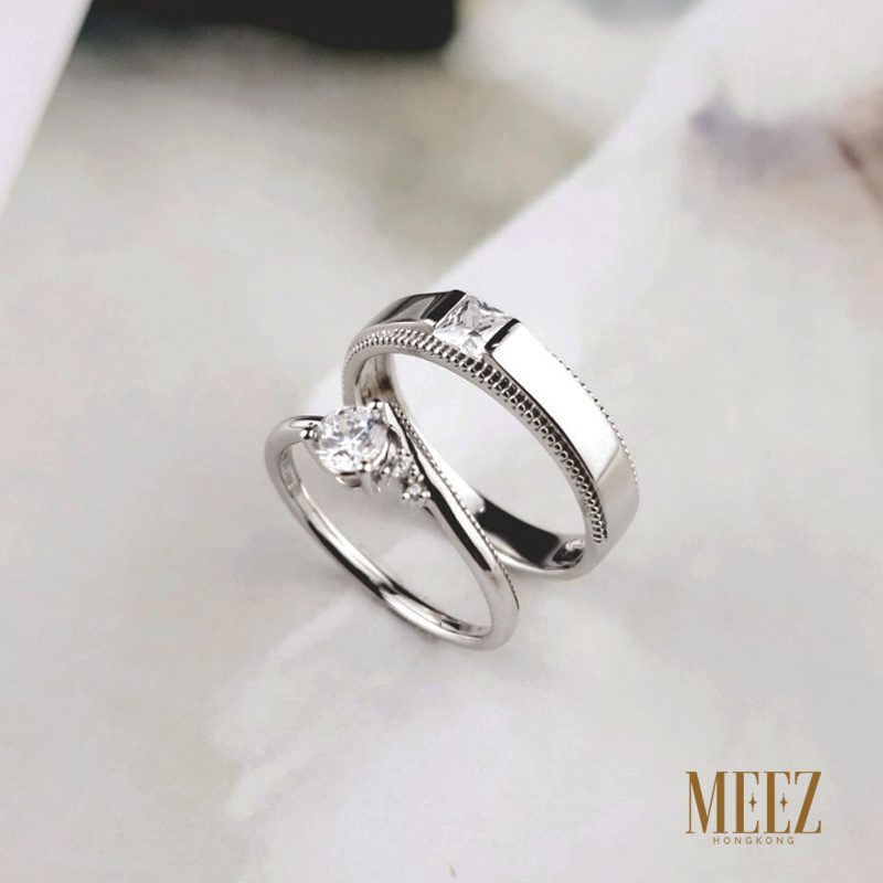 Nhẫn cưới vàng trắng biểu tượng của tình yêu thuần khiết.