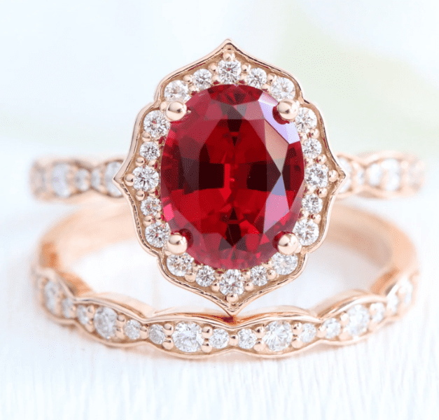 Nhẫn đá ruby đỏ nữ chứa đựng nhiều giá trị tinh thần sâu sắc
