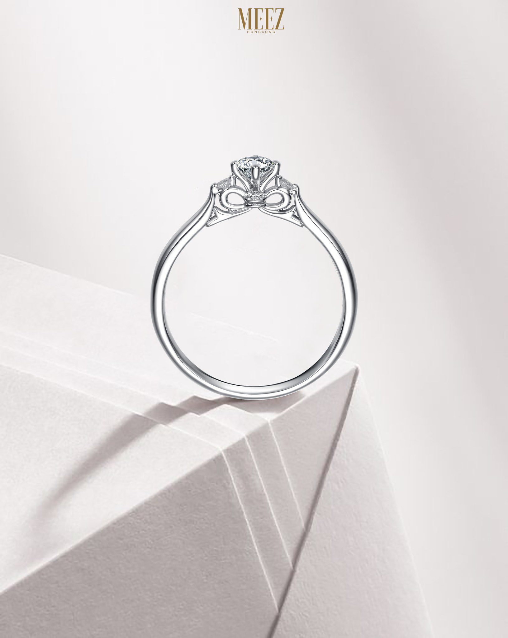 Vì sao nhẫn cầu hôn vàng 18k kiểu dáng đơn giản được yêu thích nhất