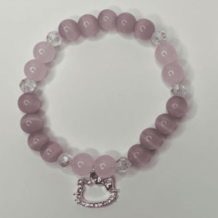 Cách lựa chọn vòng charm đá phù hợp với bản mệnh