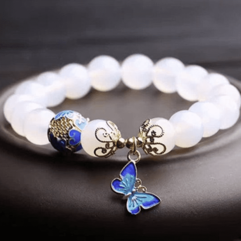 Cách chọn vòng charm mệnh kim phù hợp với phong thủy cá nhân
