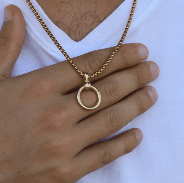 Dây chuyền vàng nam 18k 2 cây góp phần thể hiện bản lĩnh của người đàn ông 1