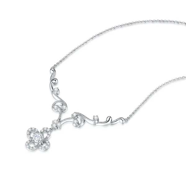 Mặt dây chuyền cỏ 4 lá bằng vàng món trang sức tinh tế nhiều ý nghĩa sâu sắc 3