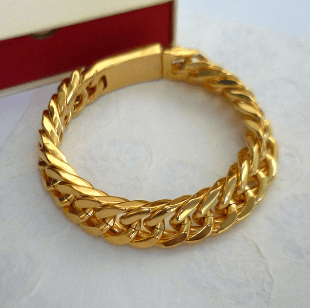 Lắc nam vàng 18k 5 chỉ tôn vinh vẻ đẹp và phong cách mạnh mẽ