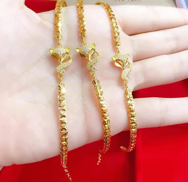 Lắc tay vàng hồ ly