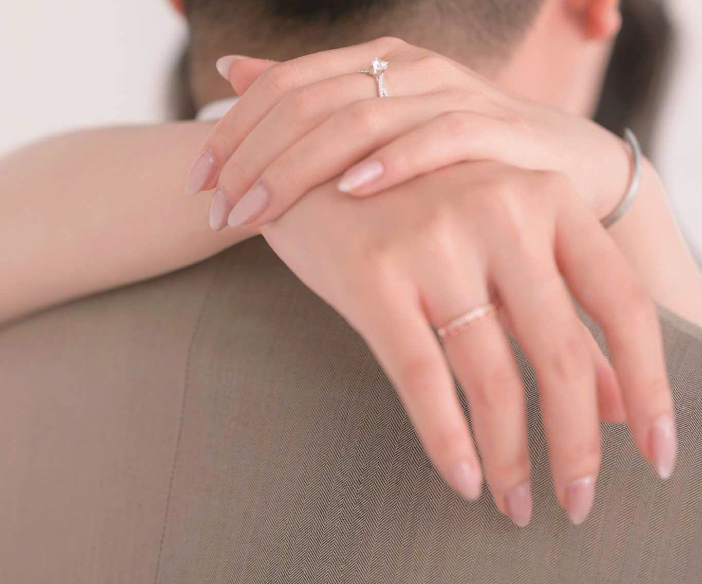 Dịch vụ thiết kế nhẫn cưới theo yêu cầu tại Hà Nội