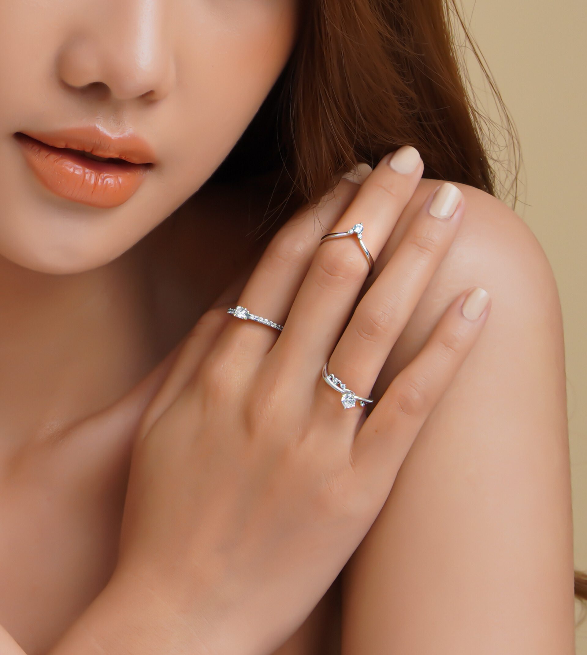 Khám phá ý nghĩa 10 ngón tay khi đeo nhẫn theo phong thủy