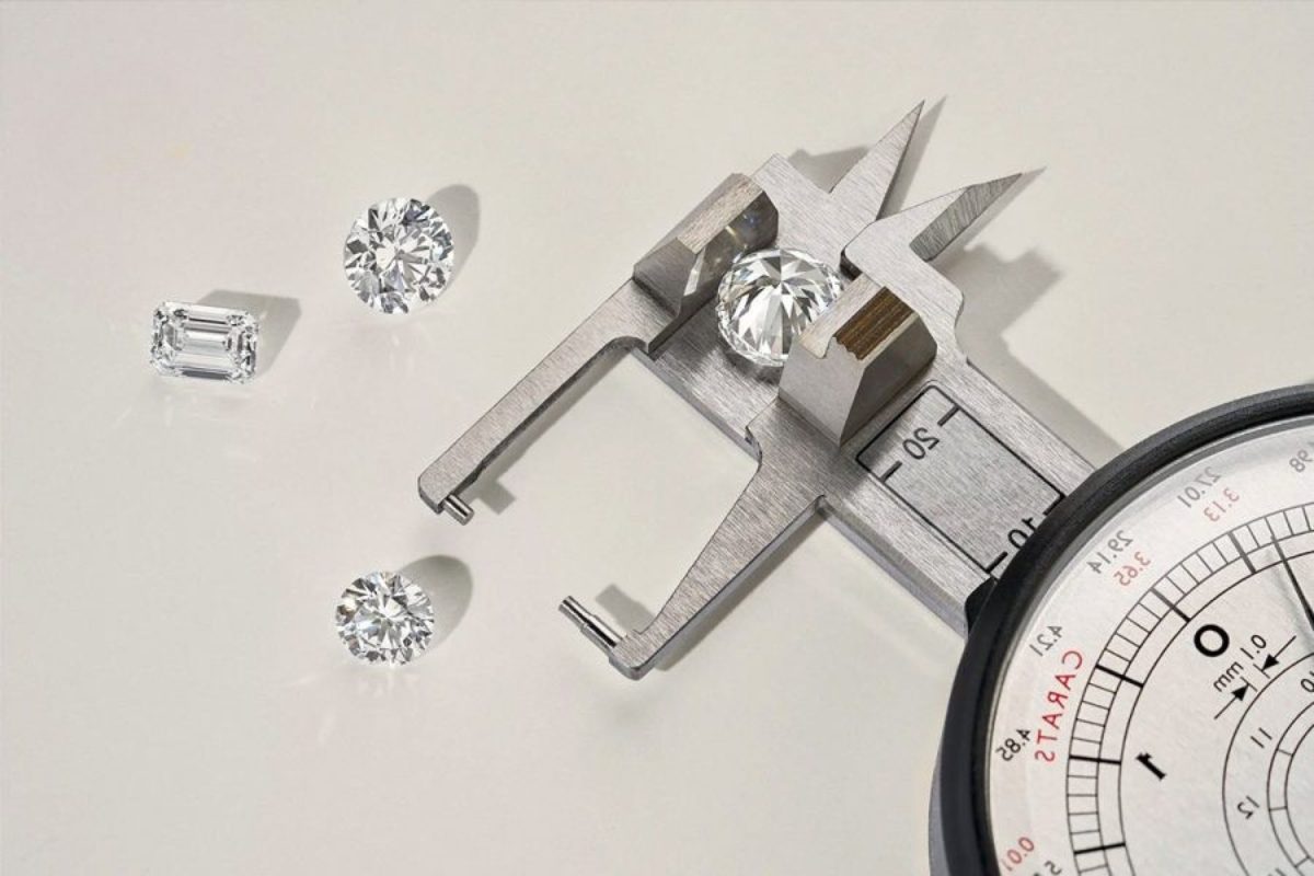 Cách đo ly kim cương