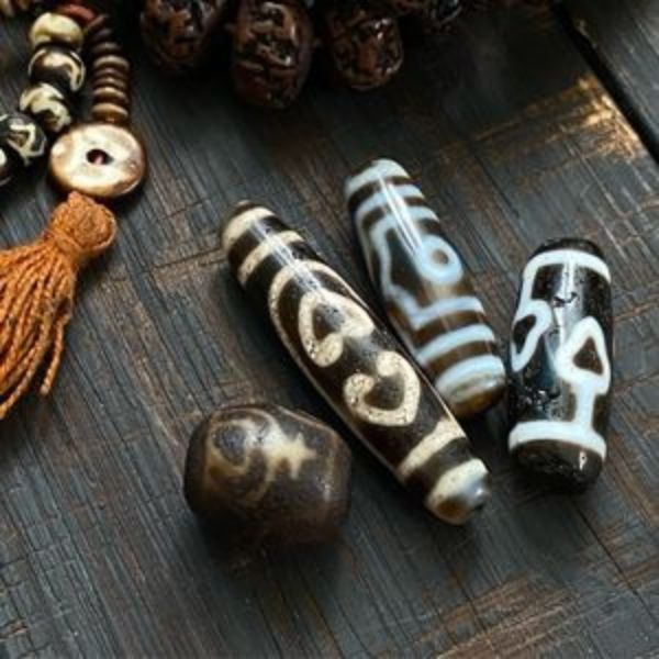 Ý nghĩa của đá Dzi