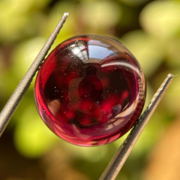 Đặc điểm nổi bật của đá Garnet