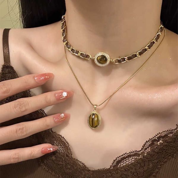 Ứng dụng của đá mắt hổ trong trang sức và vật phẩm phong thủy