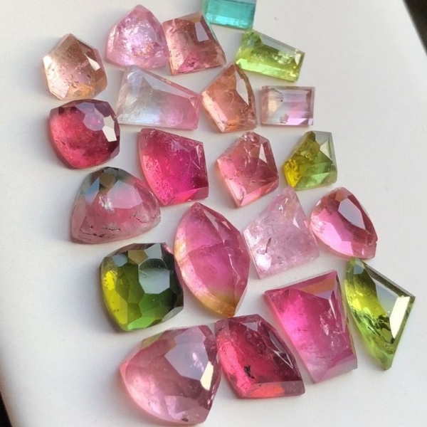 Đá Tourmaline