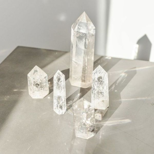 Những công dụng phong thủy của đá thạch anh trắng