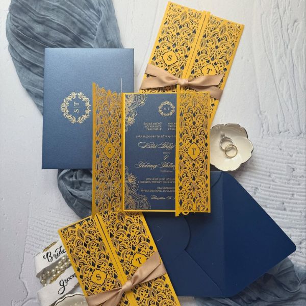 Mẫu thiệp cưới cắt Laser