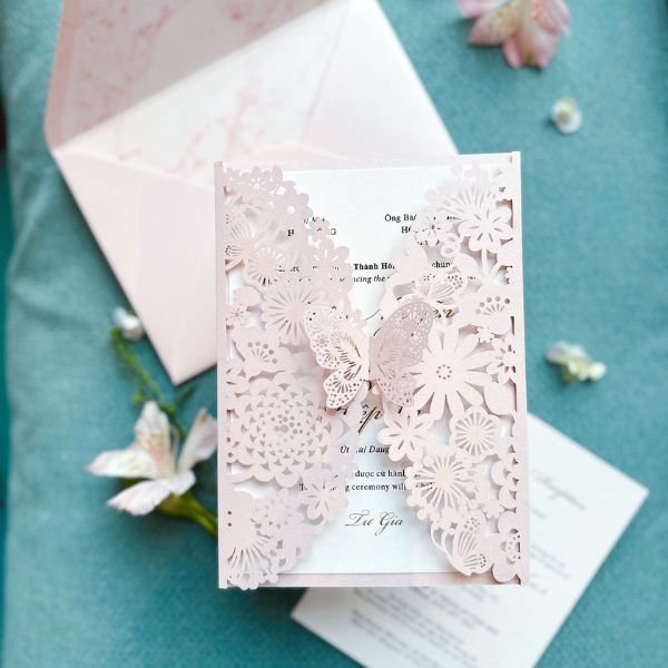 Mẫu thiệp cưới cắt Laser