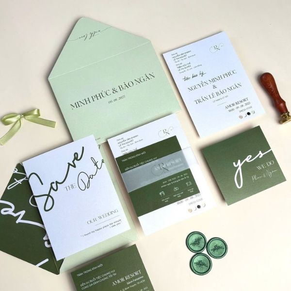 Mẫu thiệp cưới vuông