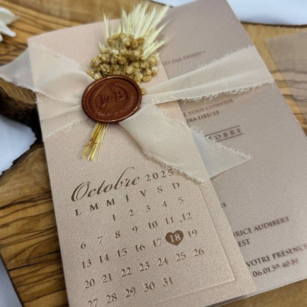 Mẫu thiệp cưới vintage