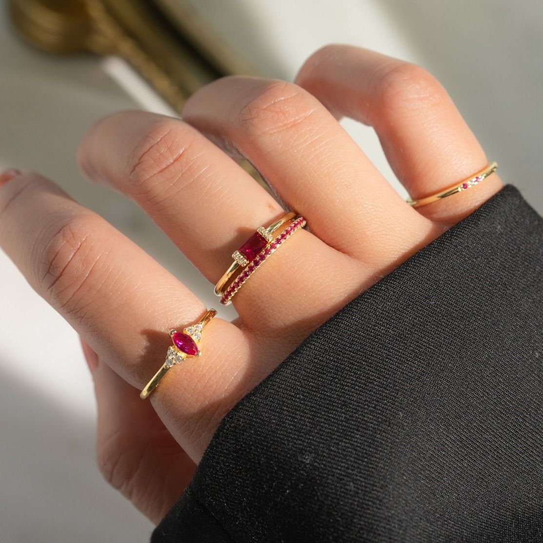 Mệnh hỏa đeo nhẫn ngón nào