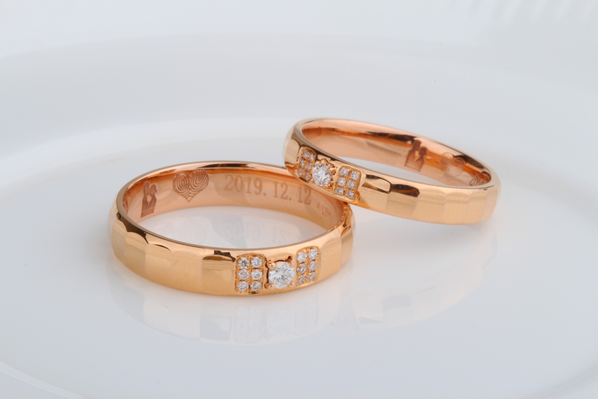 Nhẫn cưới đặc lòng