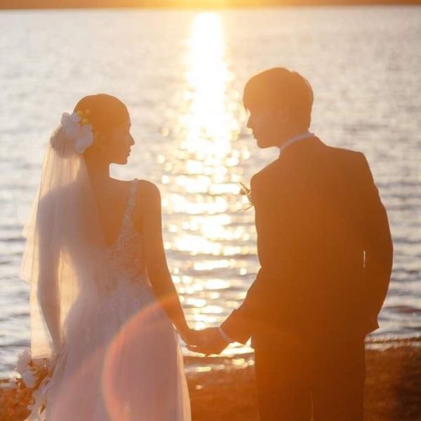 Sự khác biệt giữa pre wedding và ảnh cưới truyền thống