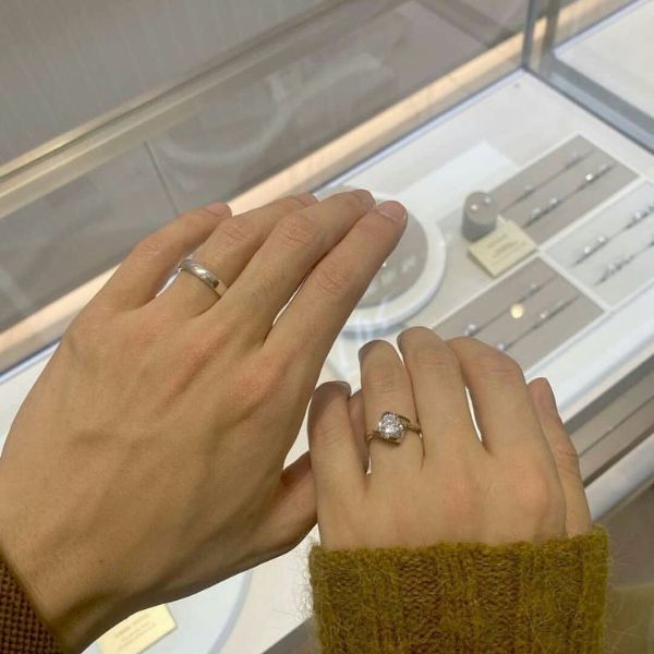 Chọn nhẫn cho ngón tay thon nhỏ