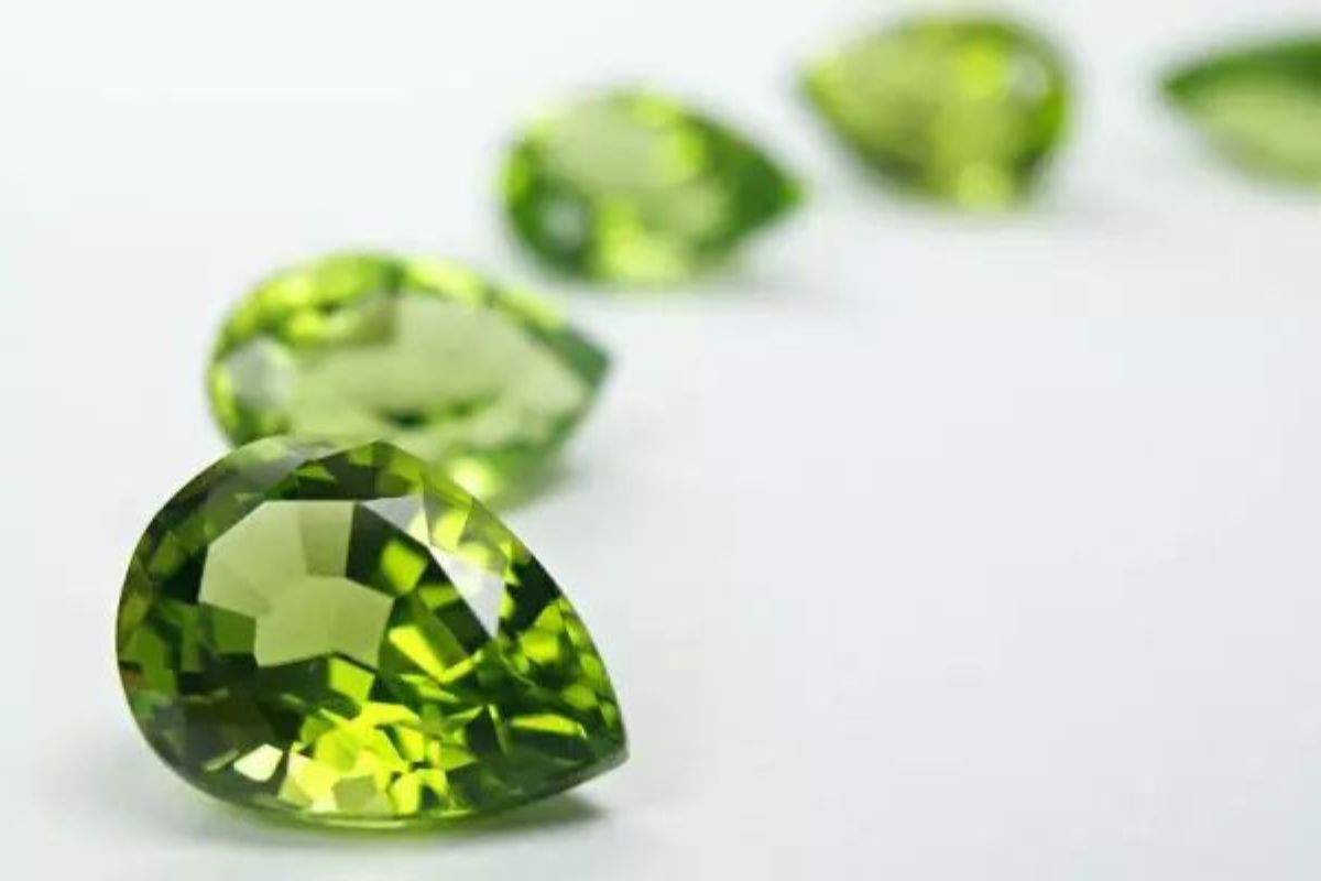 đá Peridot