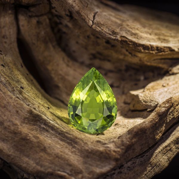 Nguồn gốc của đá Peridot