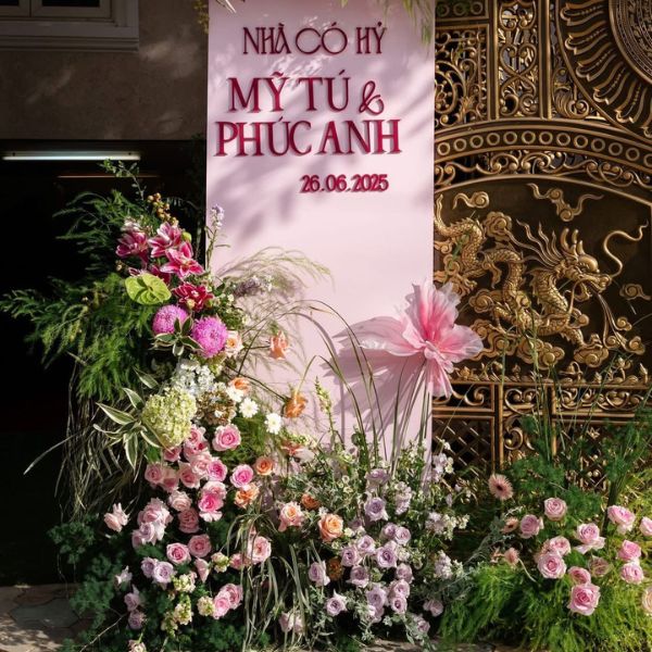 Hoa hồng trang trí đám cưới