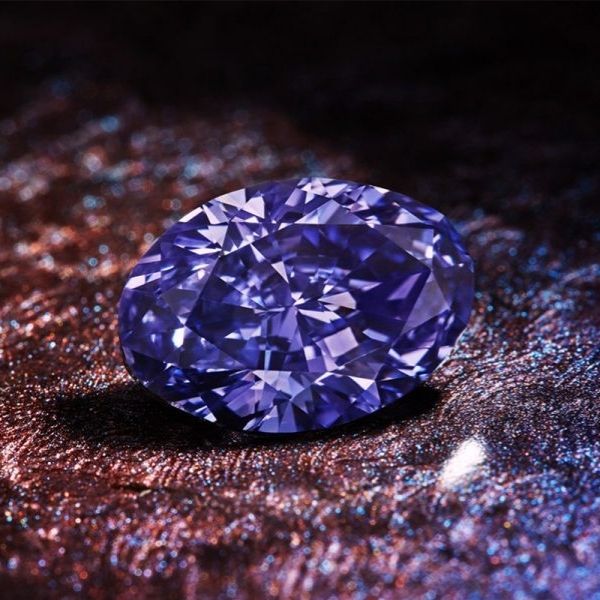 Kim cương tím Argyle Violet