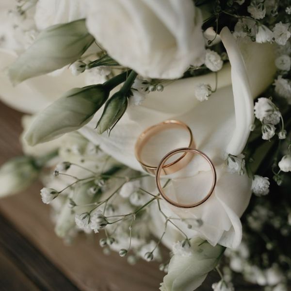 Kiểm tra chất lượng nhẫn trước khi mua