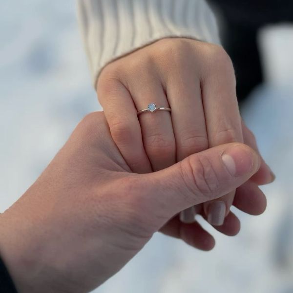 Nhẫn cầu hôn kim cương – lời hứa vĩnh cửu cho một tương lai chung