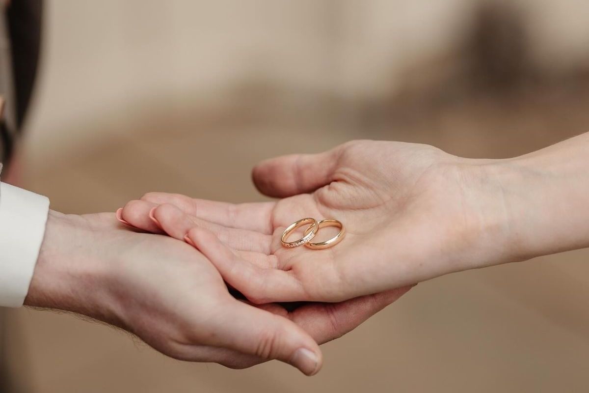 Nhẫn cưới giá bao nhiêu 1 cặp 2026?