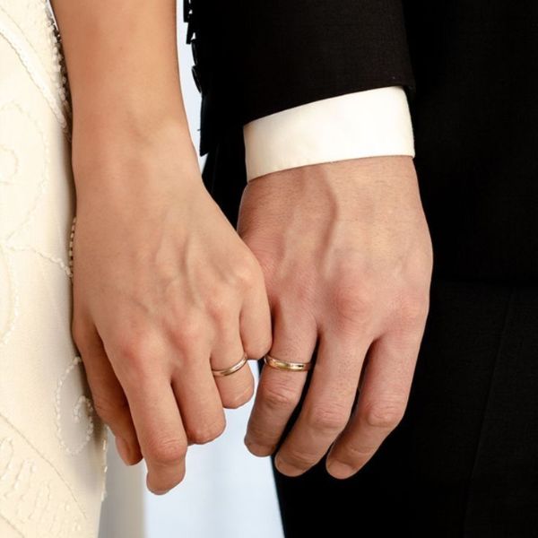 Vì sao nhẫn cưới trơn được nhiều cặp đôi lựa chọn?