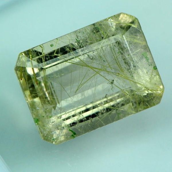 Ý nghĩa phong thủy của thạch anh tóc xanh