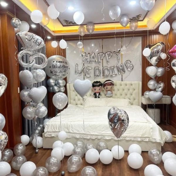 Trang trí phòng cưới sử dụng bóng bay lãng mạn