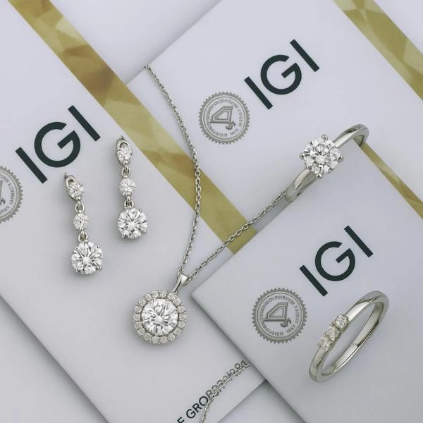 Giấy kiểm định IGI là gì?