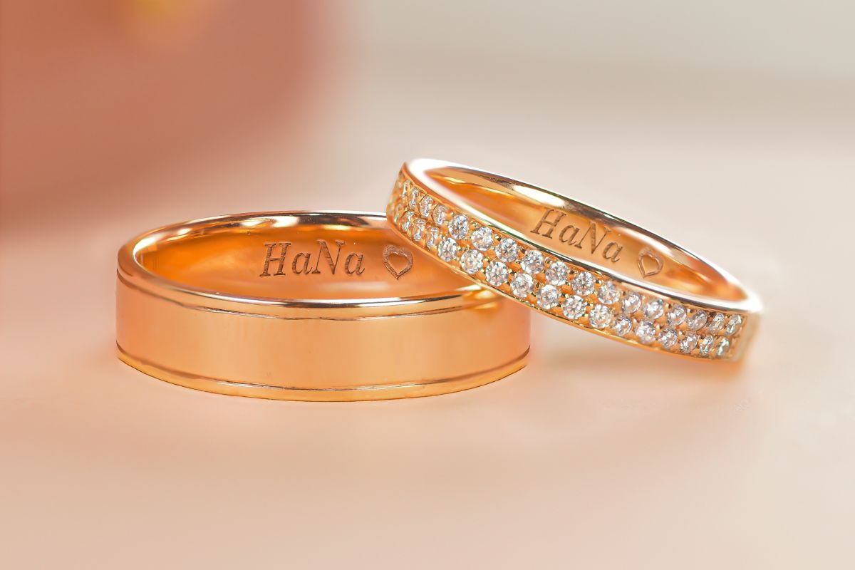 Nhẫn cưới độc đáo