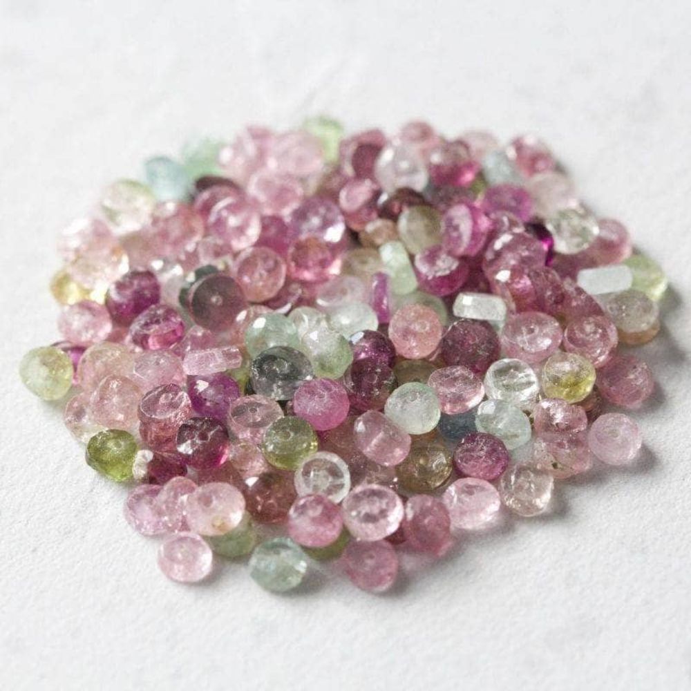 Lịch sử của đá Tourmaline
