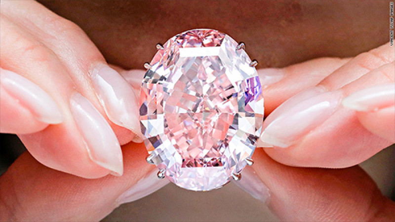 Viên kim cương đắt nhất thế giới: Pink Star